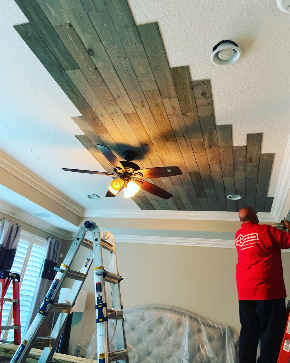 Ceiling Plank Installtion