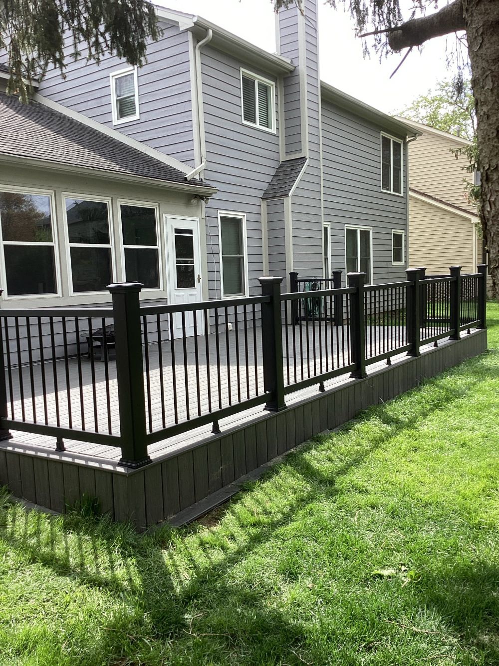 Deck railing replacement Trex