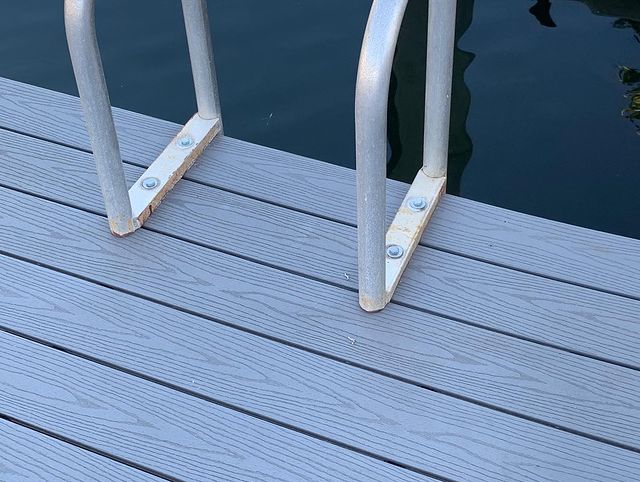 dock rails
