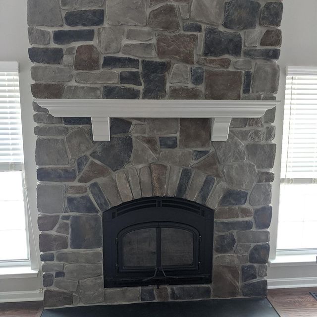 Fireplace mantle
