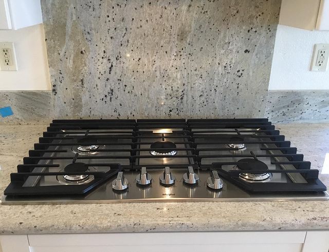Kitchen stove