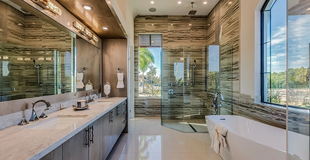 Luxurious bathroom.