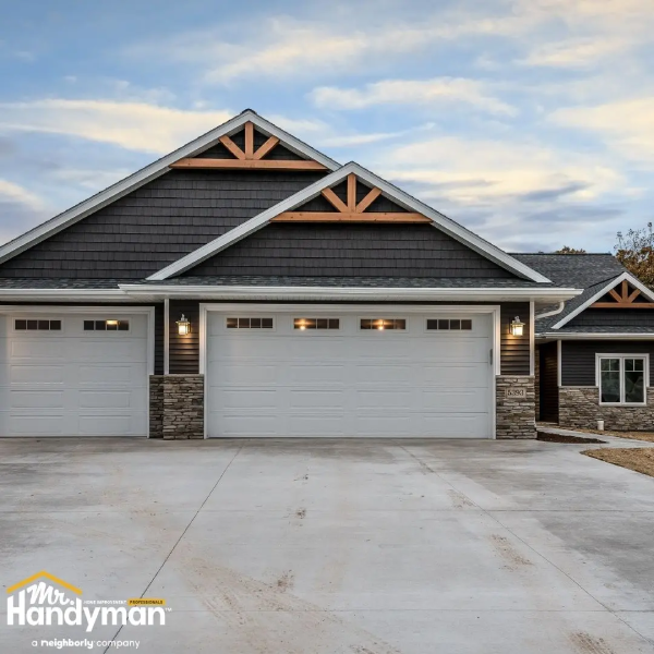 Frozen burst pipe emergency during sub-zero temperatures in West Nashville TN