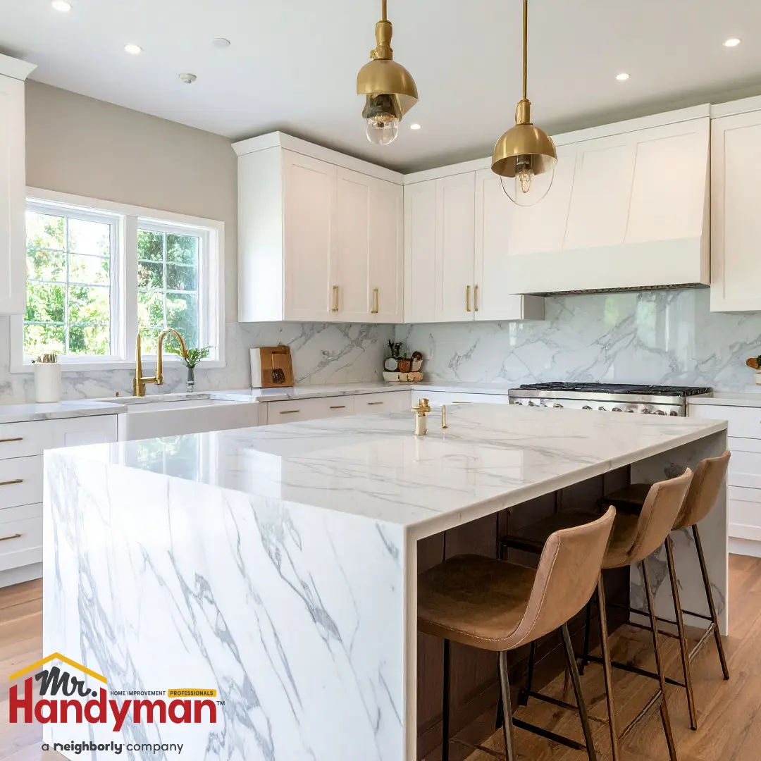 Handyman installing a kitchen backsplash in a Rockwall, TX home