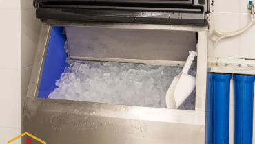 Commercial ice machine failure requiring after-hours refrigeration service in South Bend Indiana restaurant.