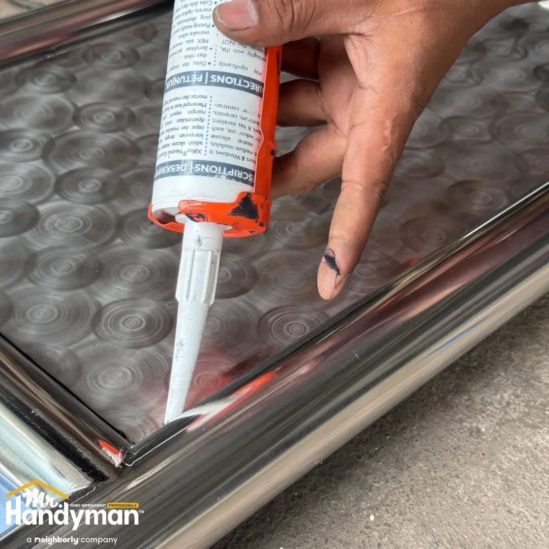 Interior caulk sealing